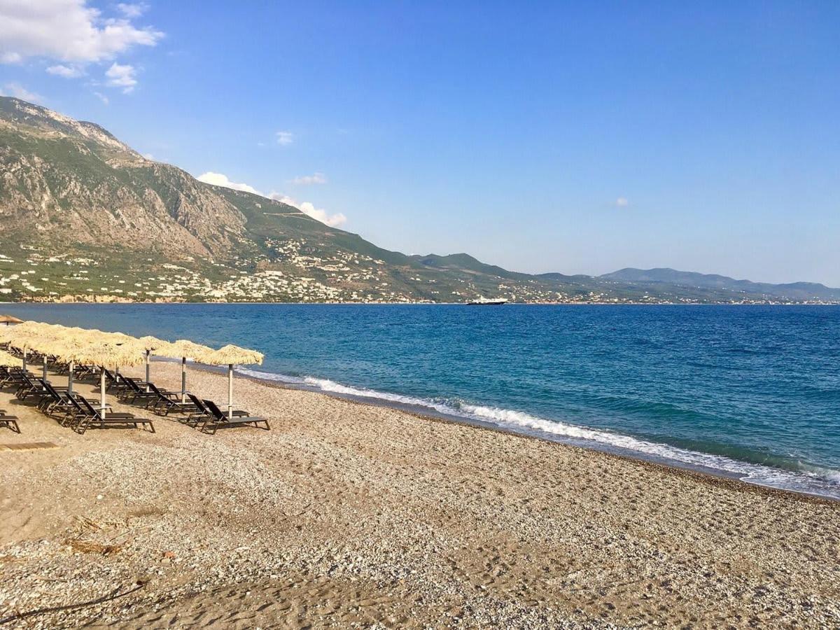 Serene Seaside Bliss - Lush & Secluded Garden Oasis Kalamata