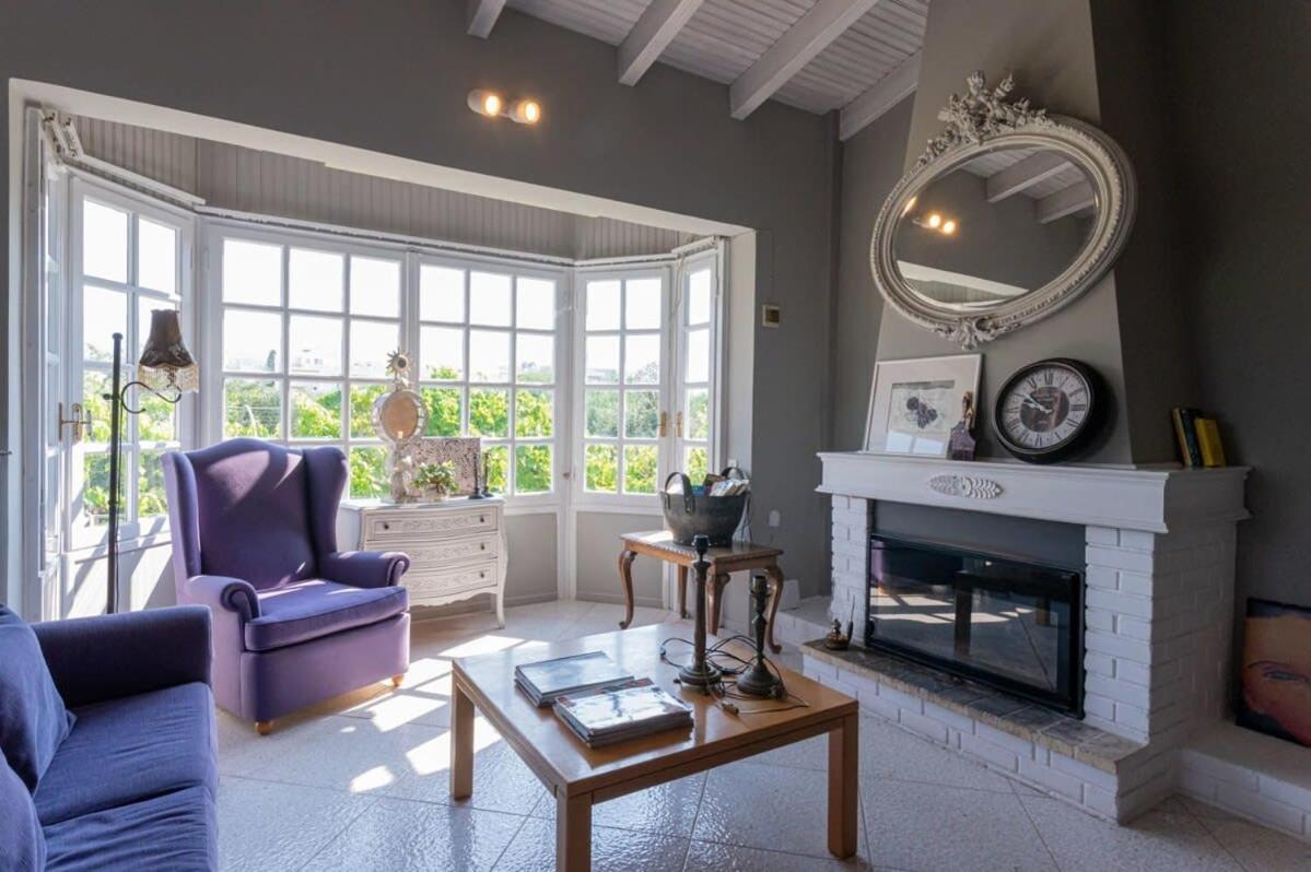 Serene Seaside Bliss - Lush & Secluded Garden Oasis Holiday home Kalamata